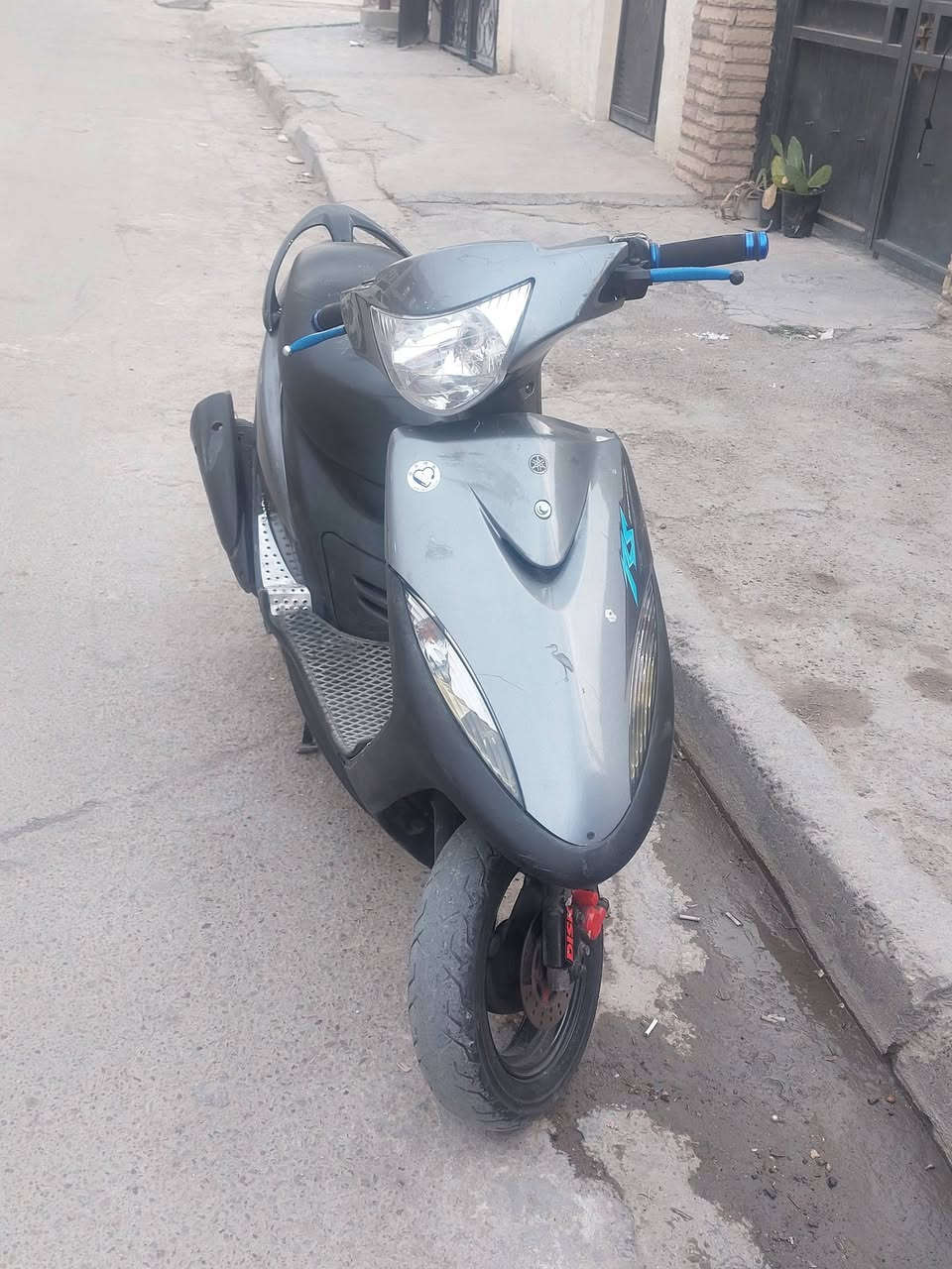 سلام عليكم دراجه ماكس عدله بلاديه مكفوله من تاير لتاير تجي تفحص وتاخذ  ودراجه رايده 900 الاستفسار ***********
