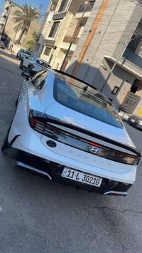 سوناتا خليجي موديل 24 ضمان شركه القلم  ماشيه 22 الف كيلو السياره مكفول...