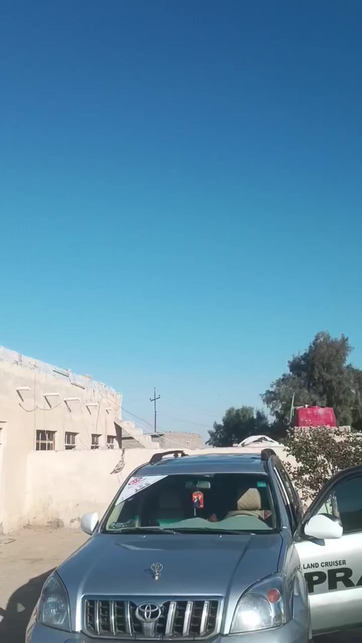 ترهم مراوس ب تيوتا مضروبه مصبوقه من 12الى 15   مكان السماوه قضاءالخضر       للبيع  تويوتا نوع( برادو ) فئة VX أعلى فئة موديل2005 كويتي محرك ستة  سلندر ( 4000 ))
 يجي
فول مواصفات المعروفة للأخير
  (1\1) رقم بصرة أنگليزي الدولي مميزالسنويةمجدد لسنة2030  السيارة تداور بل سماوه او أي محافظة عراقية السيارة بيها صبغ عام أثر تجيه على صفحة العبري  كماموضح مع کافةالتفاصيل  المرفق بالمنشور مع الصور
السيارةجاهزة بمعنى الكلمة من داخلها وخارجها
وجاهزة من محرك وگير وحداديةوتبريد كلها جاهزة بأذن الله مواصفاتها : -
(فتحة مع كراسي كهرباء و كراسي جلد 
ودبل گیر اتوماتیک و دبل تانکي مع هوكات خلفي و أمامي مع محرك ٦سلند حجم 4000 وگیر 7 نمر  مع فورويل و سعتها 7راكب مع تبريد 3قطع
غرفتها جديدة وكراسي جلد أصل 
و لايتات زنون مع بلاجكتورات مع  حساسات خلفية و شاشة جبيرة وكامرة وكروس سرعة، مع يدات الابواب نيكل و دواخل السيارة لونين و مطعم صاج ، تحكم المري كهرباء و أشاير بالمري ، شاشة كبيرة و كامرة مع سبير تعليگ
  و بعد بيها مواصفات  ) معروضة ب(120$)ورقة و بيها مجال و الشراي يتصل و يتدلل رقم 

 ***********
