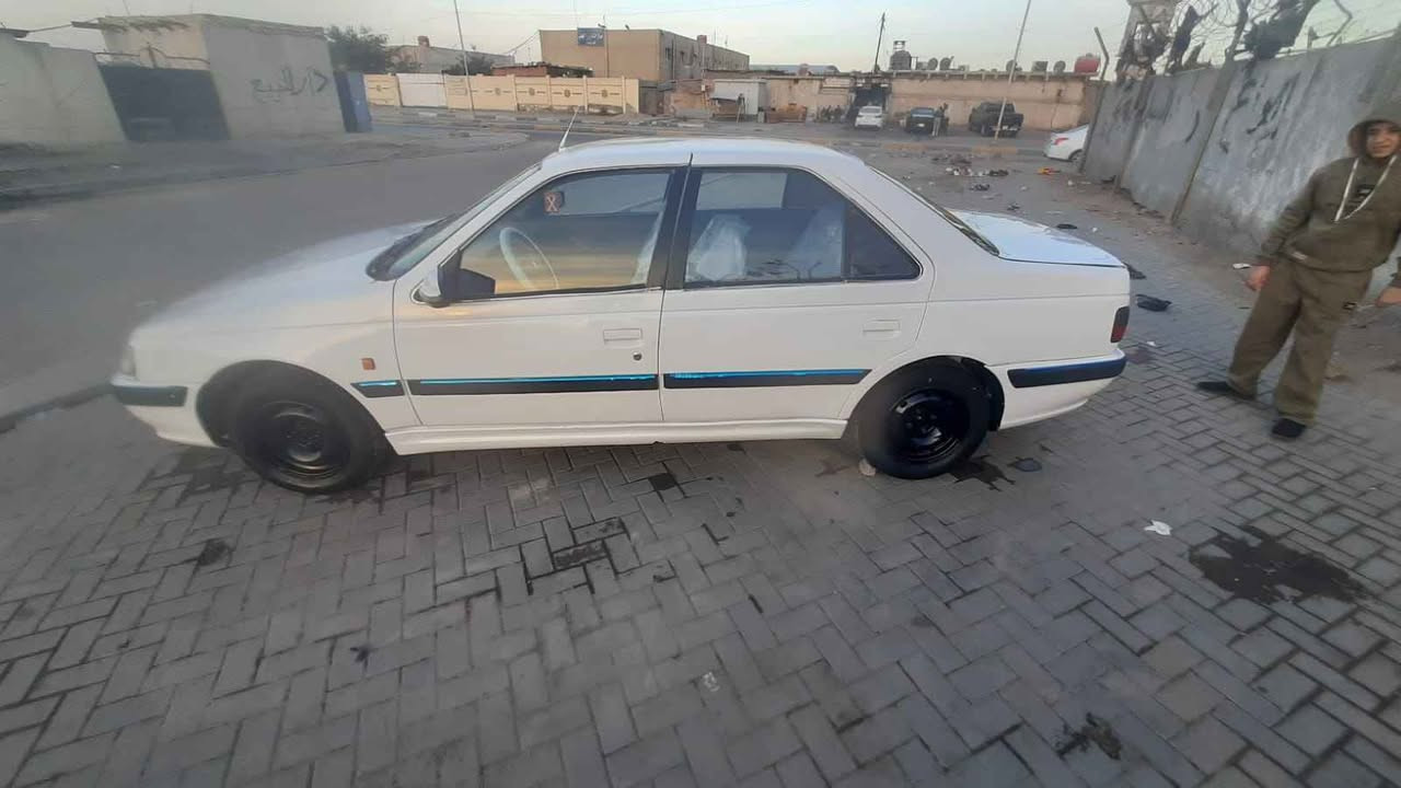 بيجو 2013 سياره مصبوغه جماليه مكفوله من ضربه كير مكينه حداديه تخم تاير كهربائيات تبريد كله كفاله  سنويه ل29تنتهي رقم نكليزي 

رقم ***********

عنوان بصرة موفقيه 

سعر 39بيها مجال البصرة, العراق
