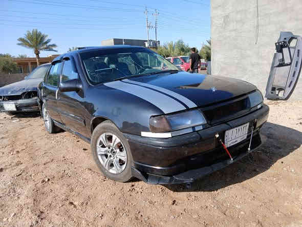 السلام عليكم اوبل فكتره مديل ٩٢ رقم الانبار صاحبه بديره محرك ٢٠ مصبوغه عام لجماليه  ٣٠ وبيه مجال مكان الانبار حديثه ***********
