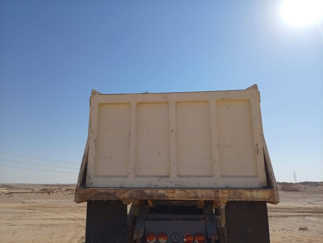 السلام عليكم
عربانه للبيع 

23 متر 

جاهزه للعمل 

مكان كربلاء 

 السعر 90 وبيها مجال 

*********** للاستفسار اكثر
