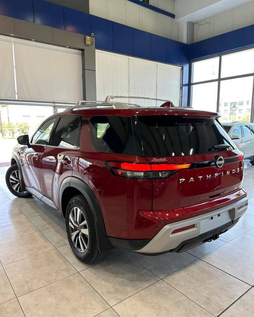 نيسان باثفايندر SL4WD لون مميز فول مواصفات عدا الفتحة Year:2024
ماشية Mil : 18،000

محرك V6

بصمات 2

دخول ذكي 

4 كامرات

مقاعد وستيرن تدفئة

رادار

بردات

صندوق كهربائي 

وارد امريكي

TeL: ***********

Tel  : ***********

ملاحظة  تبديل جاملغ السكن شركة بدون صبغ فقط جاملغ تبديل السيارة مكفولة من الشخط والتعديل حادثها خفيف

تبديل ايرباك بردة واستيرن شركة

رقم الشاصي 5N1DR3CC0RC228151

العنوان دهوك 
السعر 260 ورقه 

السيارة تترقم اربيل دهوك سليمانية
