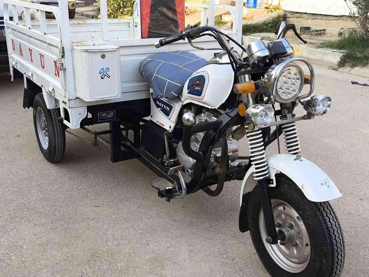 اعادت النشر بسبب الوعود الكاذبه
السلام.عليكم
دايون 2022 طالعه ب نهايه 2023
اوراق اصولي انا مطلعه من مجمع الكرار 
مامتعوبه عدي محل اجيب بس المسواك بيها 
محرك مكفول من الفتح وتنقيص فقط اكلجات
تيارات جدد قبل يومين شديتهن
باتري جديد 
الستوته خير من الله بالعافيه عل ياخذها
مكاني الناصريه الاسكان الصناعي
السعر 2 و600
***********
