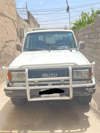 ايسوزو • موديل ١٩٨٩ • رقم نينوى