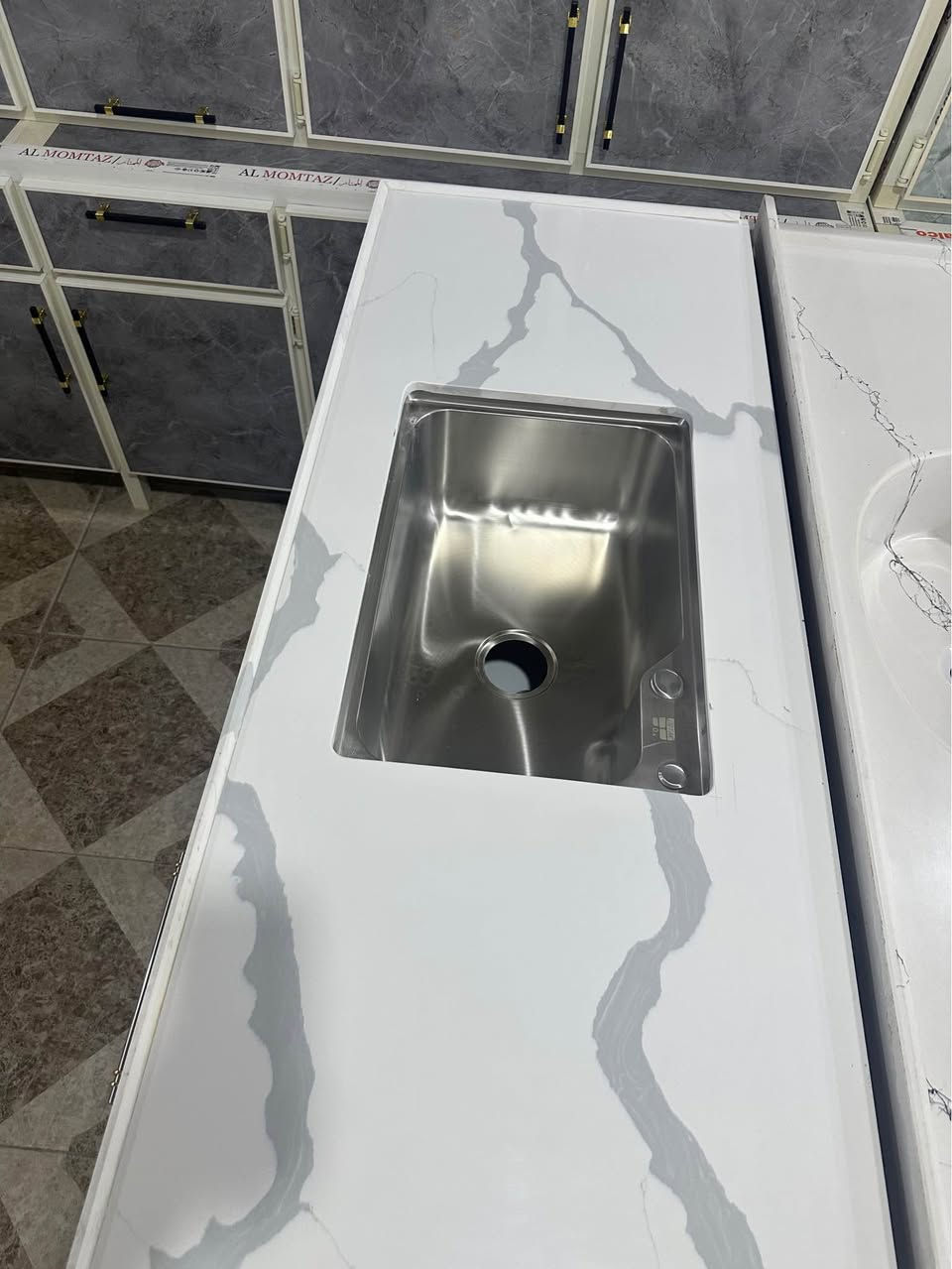 مرمر كوارتز شغل درجه اولى مع المصفي متر ونص

جمله مفرد

التأميم القادسيه الأولى ركن المدينه معرض اثاث بيم 🙈 الرمادي, الأنبار


**إذا كنت صاحب هذا الإعلان وتريد حذفه لأي سبب، رجاءا أرسل رسالة إلى الدعم الفني**