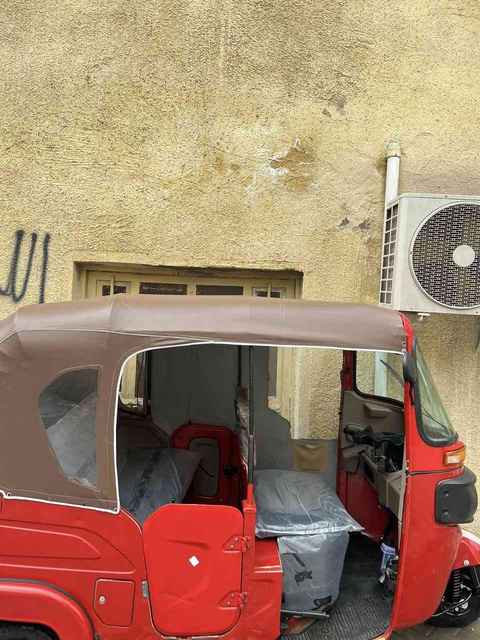 سلام عليكم تكتك موديل 22/شهر7 سنويه انكليزي. باسمي كفالة عامة جاهزة من كلشي مكاني مدينة الصدر ق٣٥📞***********
