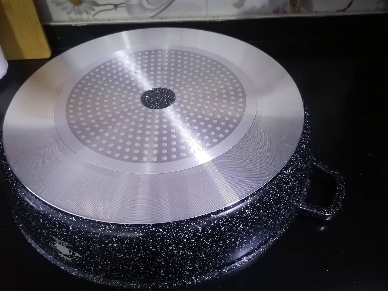 السلام عليكم🌺
توفرت طاوات شركة نايفو شرط الاصلي 💯
قياس 40 بسعر 25🥰
طاوة قياس 22 بسعر12 تصير غميگه وذا قبق وياهه سعرهه ب15❤️‍🩹
والكميه جدا محدودة❤️‍🔥
@إشارة


**إذا كنت صاحب هذا الإعلان وتريد حذفه لأي سبب، رجاءا أرسل رسالة إلى الدعم الفني**