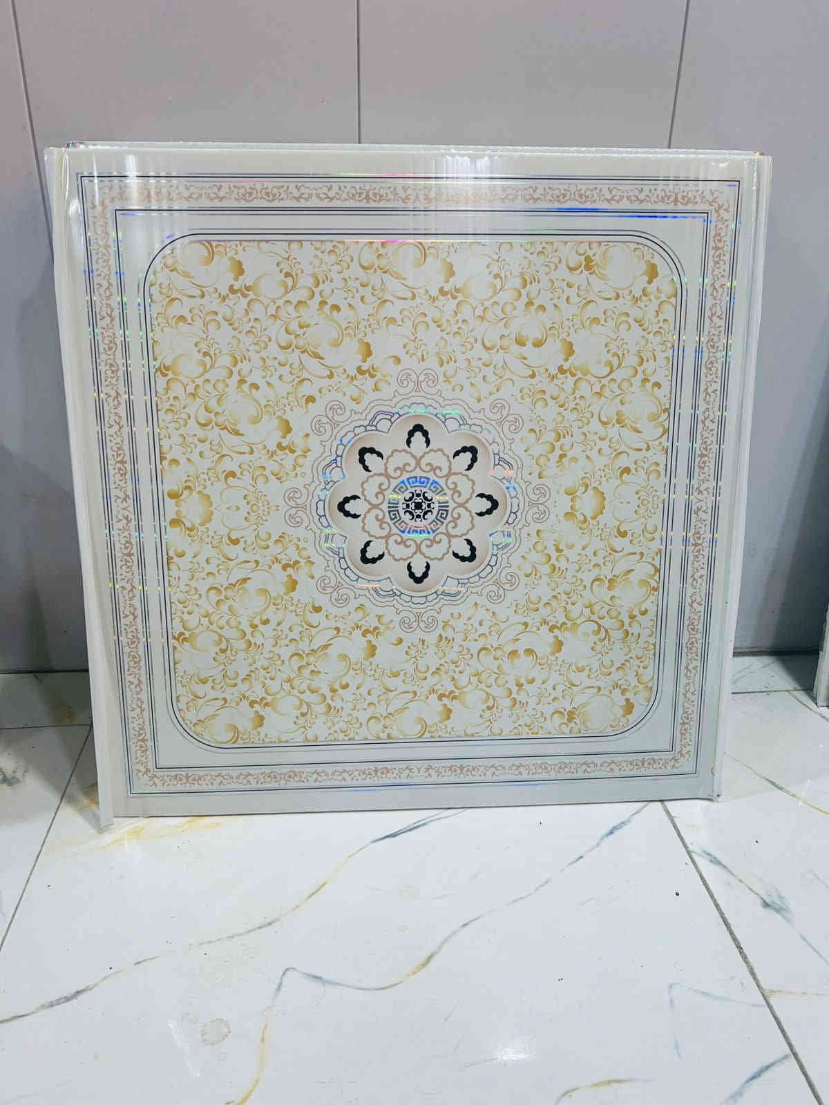 على بركة الله 

كل ما يخص الديكورات الداخلية
مكتب هيثم العواد للديكور 

تابع الصور 
***********

العنوان : ناحية الزاب / قرية النميصة الشارع العام
