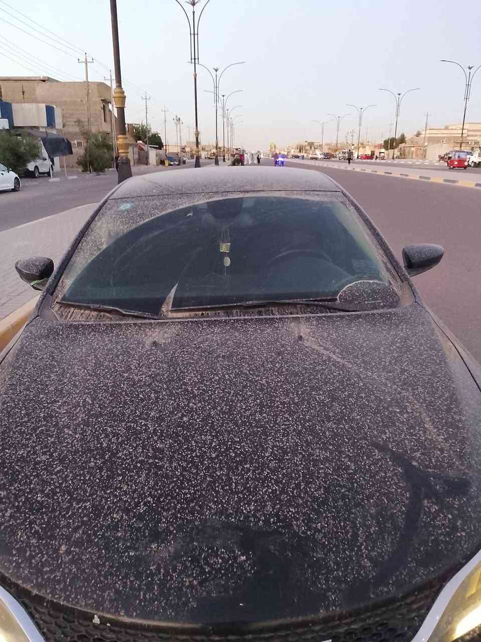 كلايزر سي 200 سياره نضيفه جدا مكفول لافتح ولا شي داخله تقرير موديل 16 الرقم بصره والمكان البصره السعر 110 تواصل على الرقم فقط ***********
