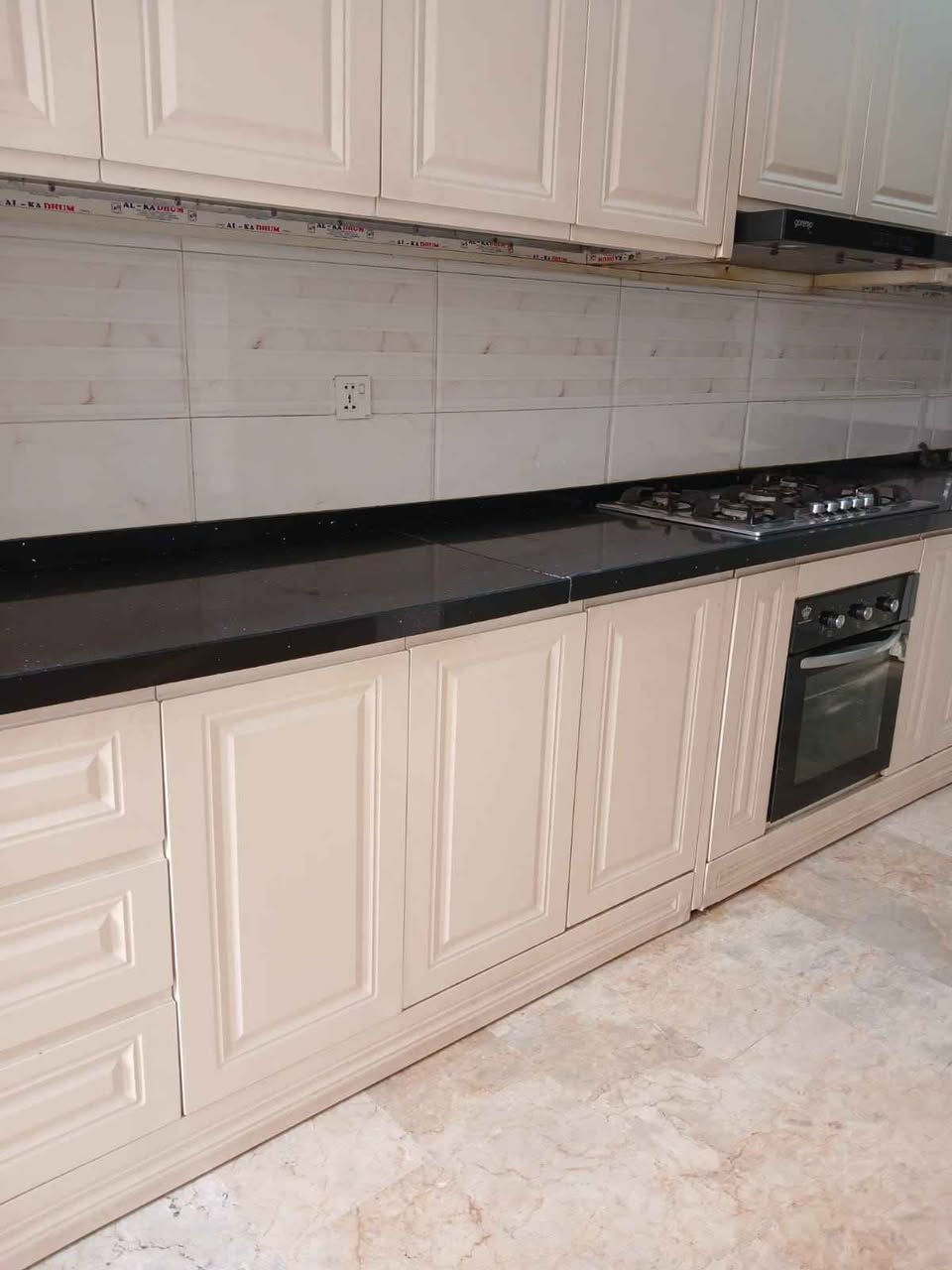 كاونتر مطبخ كامل اج دي اف 7 امتار نضيف بغداد, العراق


**إذا كنت صاحب هذا الإعلان وتريد حذفه لأي سبب، رجاءا أرسل رسالة إلى الدعم الفني**