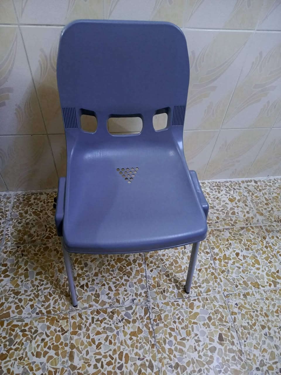 كراسي جديد للبيع عدد٦ سعر ب٨ الوحده


**إذا كنت صاحب هذا الإعلان وتريد حذفه لأي سبب، رجاءا أرسل رسالة إلى الدعم الفني**