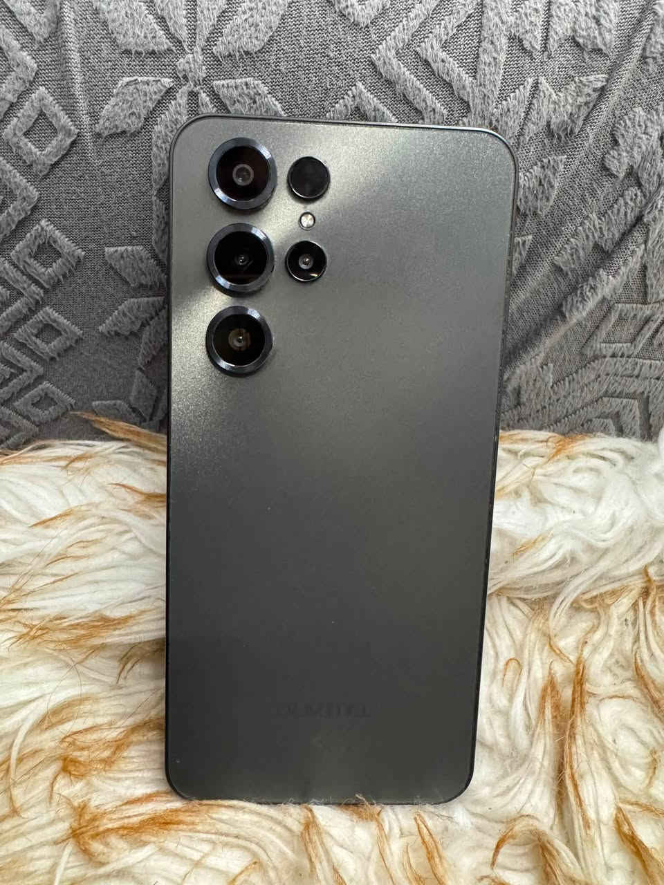 جهاز OUKITEL C68 للبيع كلش نضيف ذاكرته 512 لون اسود شبيه الالترا بصمه جانب نضافه 100-‎%‎ بي فقط فطر كلش ناعم ما مأثر على اللمس ولا مبين كلش ناعم وبسيط عارضه 180 وبي مجال مكاني نجف للتواصل واتساب
***********
