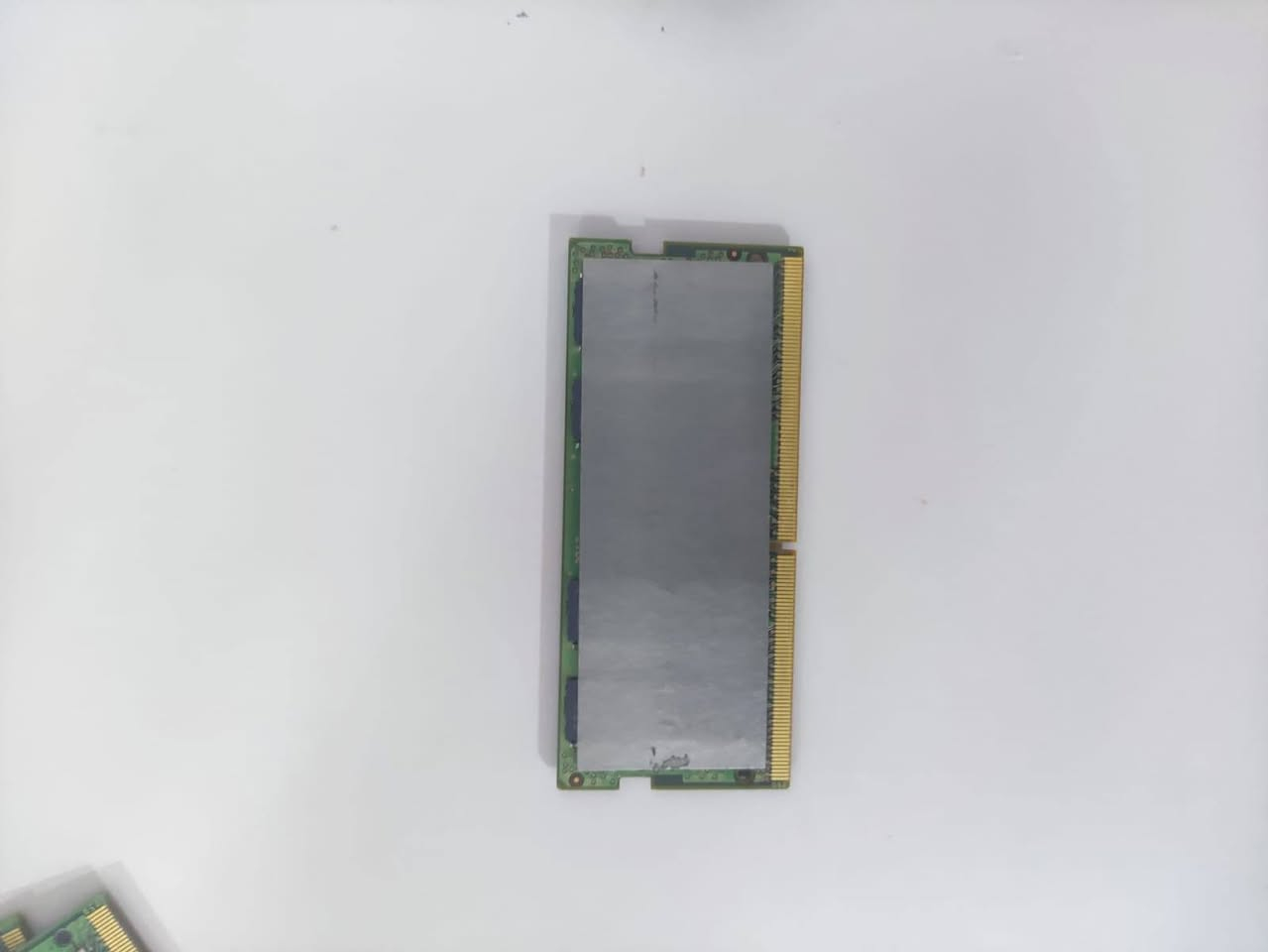 رام ddr4 _8GB  لابتوب
للبيع استخدام بسيط كلها وكالة علة الفحص 
راماتddr4_8GB
 ddr4_16GB لابتوب 
كما موضح في الصورة
للمهتم يدخلي خاص


**إذا كنت صاحب هذا الإعلان وتريد حذفه لأي سبب، رجاءا أرسل رسالة إلى الدعم الفني**