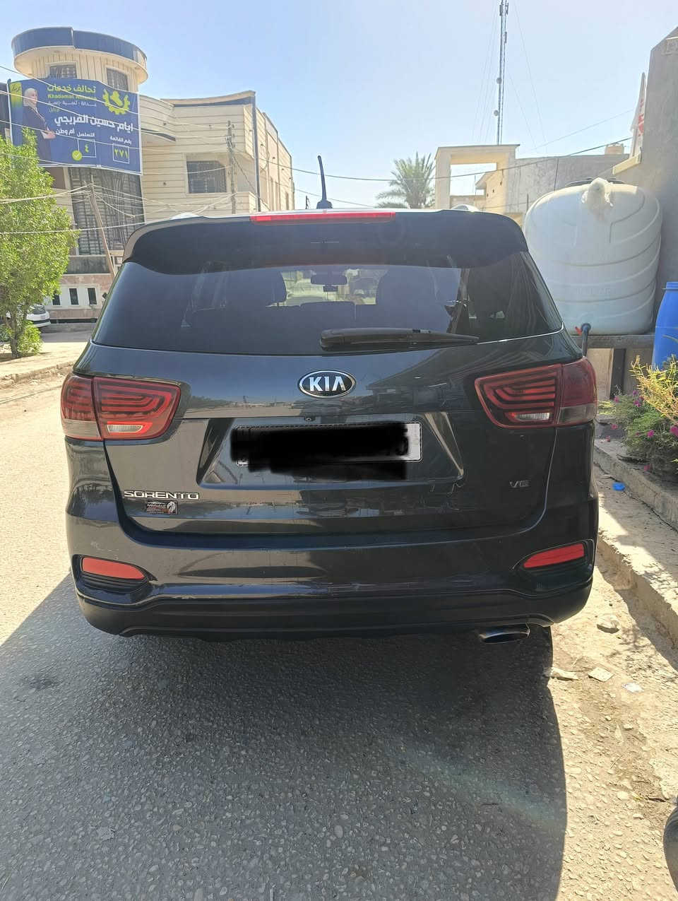 سلام عليكم
كيا سورنتو 2019

وارد أمريكي 6 سلندر 

حادث بسيط موجود بالصور 

لون فيلي (رصاصي غير محدد)

هزة جديدة 

سنوية جديدة تنتهي 2031

رقم بغداد انكليزي الجديد

كشن سايق كهرباء

اشاير مري  

رادارات 

سبعه راكب 

اربع وضعيات قياده SMART-ECO-COMFORT-SPORT 

منفذ شاحن 12فولت + أوكس

وبعد بيه مواصفات 

حادث بامريكا داير جاملغ ايمن خلفي  معدل مصبوغ 

و بنيد مصبوغ بسبب تقشرات بالصبغ

سياره حلوه وجاهزه من كلشي 

سعرها (185)  وبيه مجال قليل
***********
سنوية باسمي مكان السيارة بابل القاسم

