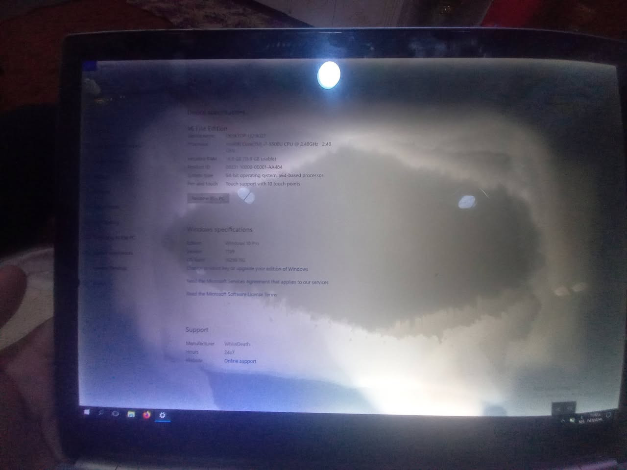 السلام عليكم
لابتوب شاشة فقط بيها ضربة 
الاستفسار ***********
