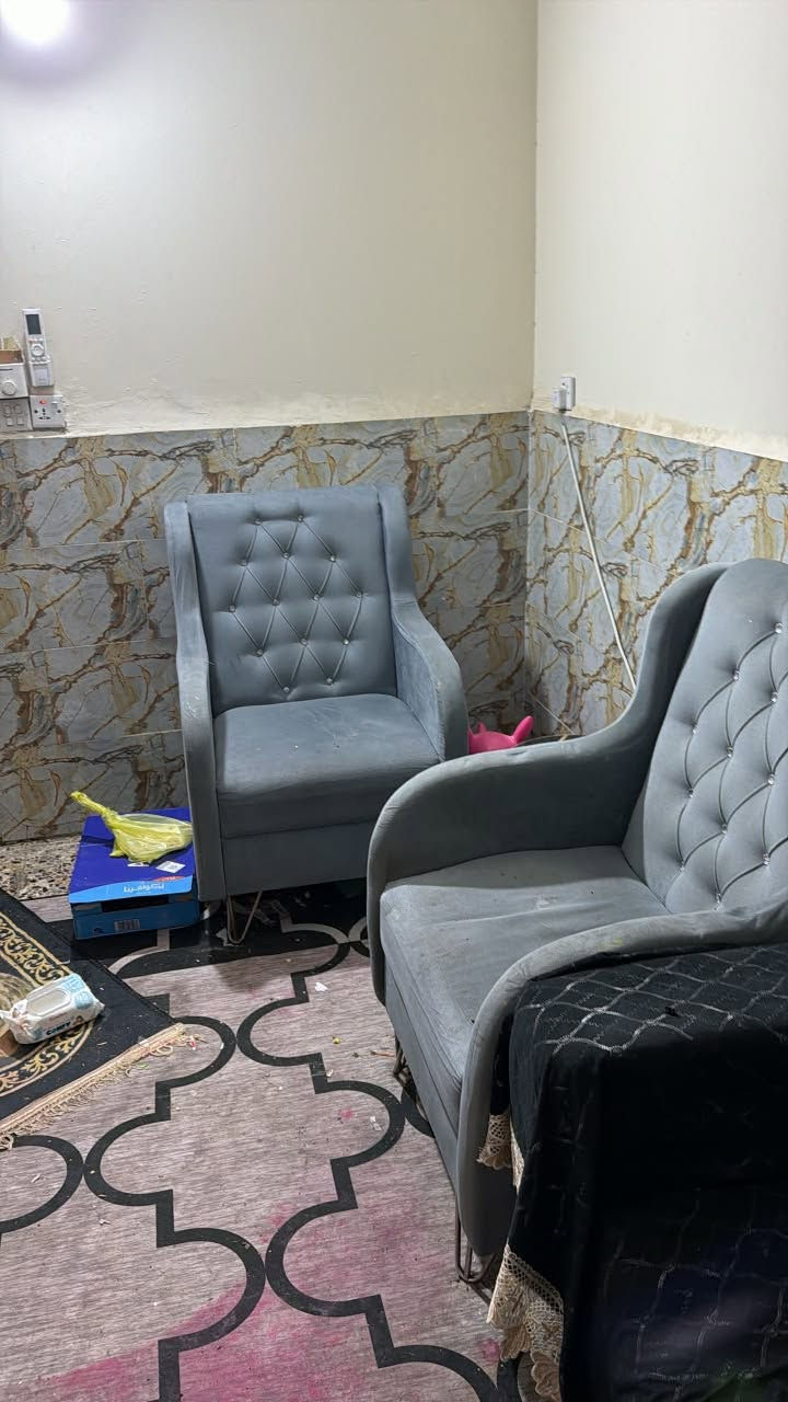 تخم مستخدم للبيع بحاجة فقط الى تنظيف و ترتيب بسيط


**إذا كنت صاحب هذا الإعلان وتريد حذفه لأي سبب، رجاءا أرسل رسالة إلى الدعم الفني**