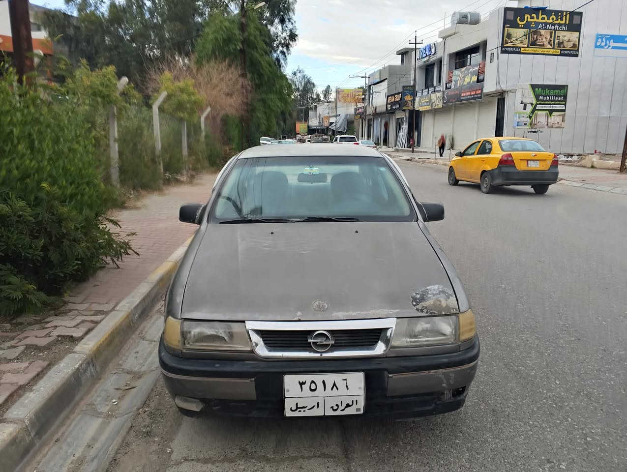 للبيع اوبل فكترا  سيارة بدون ظربه محرك 16 موديل 90  سنويه منتهيه باور قايش عريض كوبون بنزين بيها سعر 29 بي مجال محرك خيط بخار  شرط تحويل وكاله مكان كركوك

***********
***********
