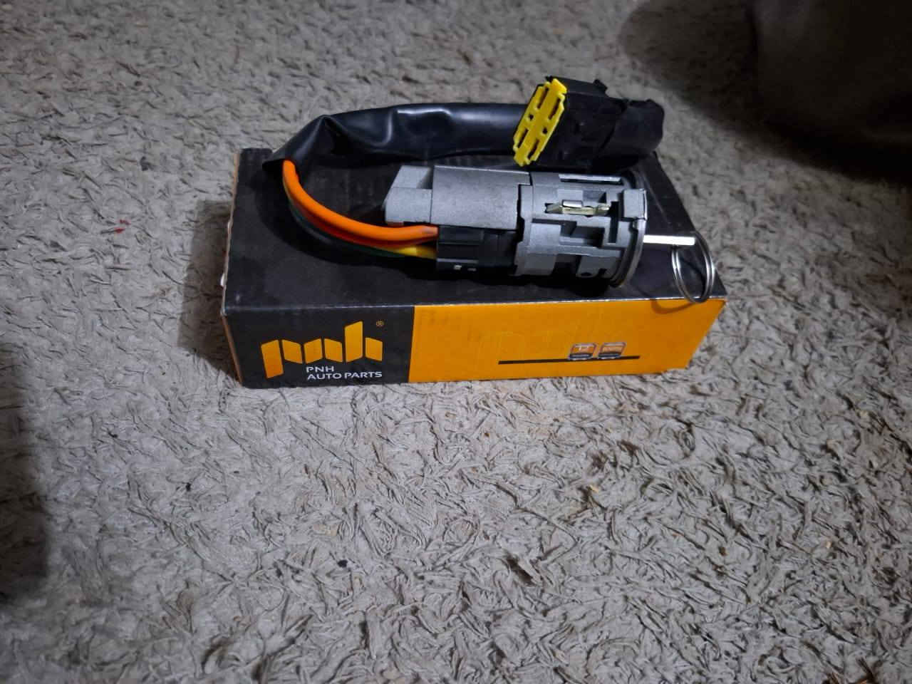 سلام عليكم
رجعنالكم مَـن جديد غراض رينو لوكان جديد وحاوية يتوفر جميع قطع غيار الرينو لوكان مَـن دشابيل بلاديه تفصيخ وبوربرنات عادية + كصب ويتوفر ايضاً دبلات تركيه دوسات كلج فرنسي بلاد طبلات ايرانيه ماصدات ايرانيه النسخه الاولى الاصليه بك لايت جديد ومستخدم صدر خلفي امامي جديد متوفر التركي والايراني الدبلات ضمان 12 شهر حقيقي اضافه الى يدات ومجمع كامل فرنسي بلاد ويتوفر يدات جديد قايش تايمن كيس الايطالي ابو التفلون الابيض اضافه الى رولات تفصيخ حاويه + جديد عينه وصينيه درجة اولى عنبار رئيسي درجة اولى ويتوفر مكاين حاوية اخت الجديدة نضافه فول وكيورة ايضاً يتوفر بلكات شركة NGK ويتوفر مجاول الماني ومجاول حاويه فرنسي ايسي حاويه مــآ مشتغلات عدنه ويوجد ايضاً كمبريسرات تبريد الدبدوب والعادي والروتري ڪلهَ حاويه مــآ مشتغلات عدنه بالعراق داينموات بلاديه ام الباور وبدون باور تحويره باوه ومجمع باور بلادي اصلي شفتات استيرن هو والمجمع مالته بلادي اصلي اضافه الى درك استيرن بالجيس متوفر ايضاً عقول سكيورتي كامل مع الحبايه مالته ويتوفر ايضاً مري جانبيه اسود بلاد ويتوفر ابيض واصفر ويتوفر ابيض اشارة واصفر اشارة وبعد اهوايه شغلات العنوان بغداد الدورة ابو تشير 
رقم الهاتف ‭0770 539 4017‬ /*********** يتوفر واتساب وماسنجر
