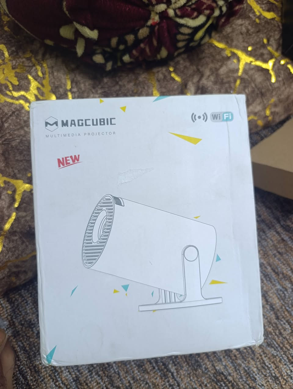 داتا شو magcubic برو اصلية
واي فاي واندرويد وفول مواصفات 
السعر 40 بس


**إذا كنت صاحب هذا الإعلان وتريد حذفه لأي سبب، رجاءا أرسل رسالة إلى الدعم الفني**
