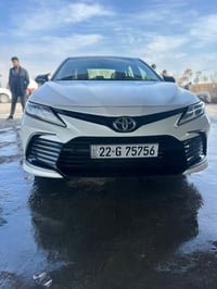 تويوتا كامري 2022 شركة  ماشية 90 الف كيلو بيها شبر تعديل بل باب وراء س...