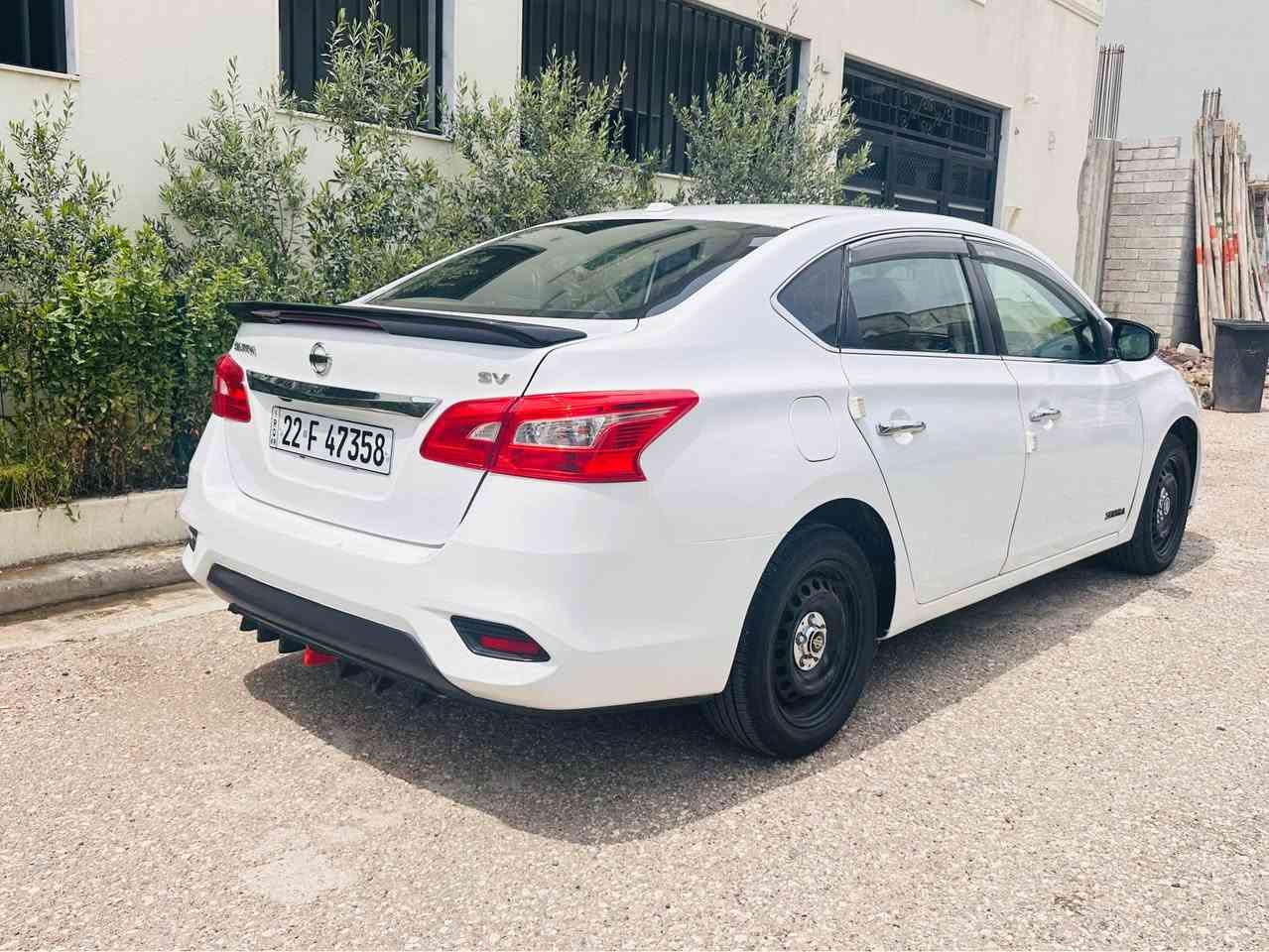 Nissan sentra 2016 SV سبخ نص چاملغ خلف سبخ بدون داخل كير محرك شرط رقم سنوية 2030 سعر 107 *********** أربيل, العراق
