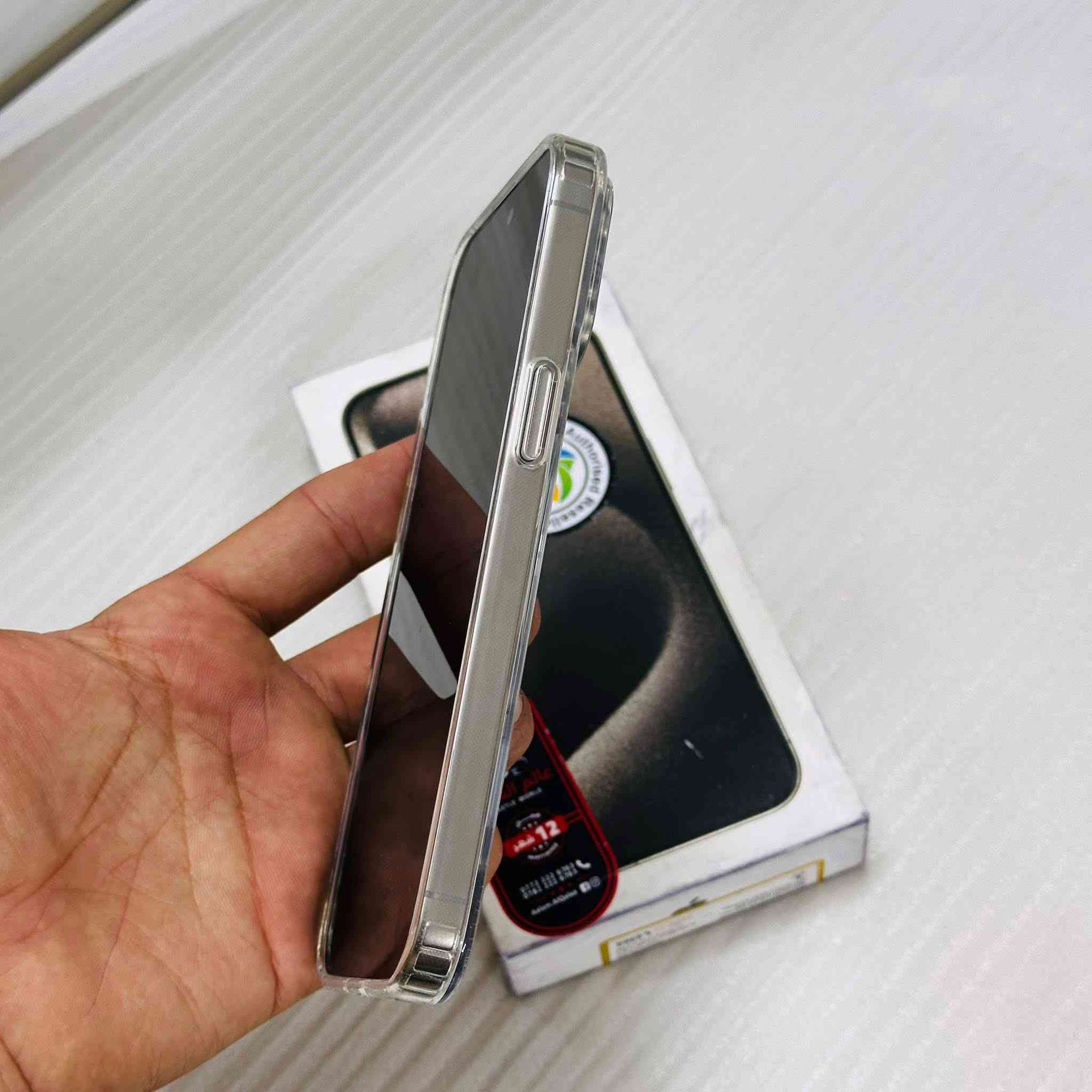 السلام عليكم 🫡 
عندي ايفون 15 برو ماكس لون التيتانيوم الطبيعي ضمان ماستر ذاكره 256 وبطاريه 97 مكفول من كلشي مكاني بغداد …. 

سعره مليون و100 وبي مجال 
شراي اتصل واذا ماعندك رصيد رمش وادك عليك 
***********
