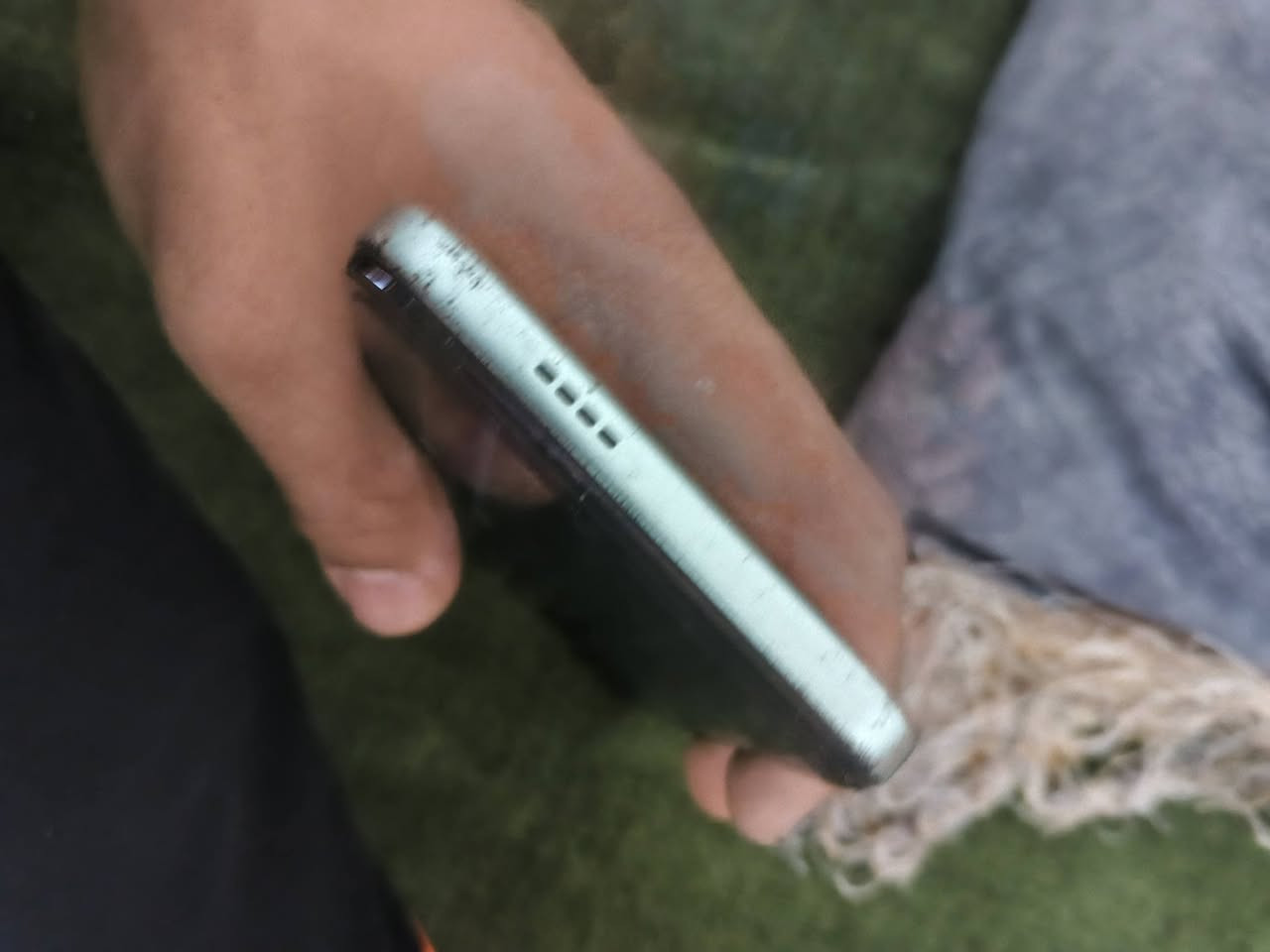 Infinix HOT 50i
المعالج Helio G81
الرام     4+4
الكاميرا الخلفيه 48M
الذاكرة 256
نضافة الجهاز موضحه بل صورة
الجهاز للبيع او للمراوس بس شاشه محتركه مراوس ونطي فرق


**إذا كنت صاحب هذا الإعلان وتريد حذفه لأي سبب، رجاءا أرسل رسالة إلى الدعم الفني**