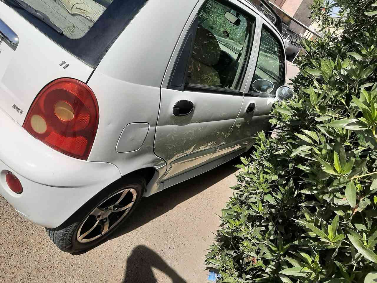 سلام عليكم سياره كيو كيو كير اوتو نضيفه وخير من الله تبريد شغال السنوية بسمي تحويل ثاني يوم *********** سعرها ٢٨ وبيه مجال وذا اكو مراوس عادي
