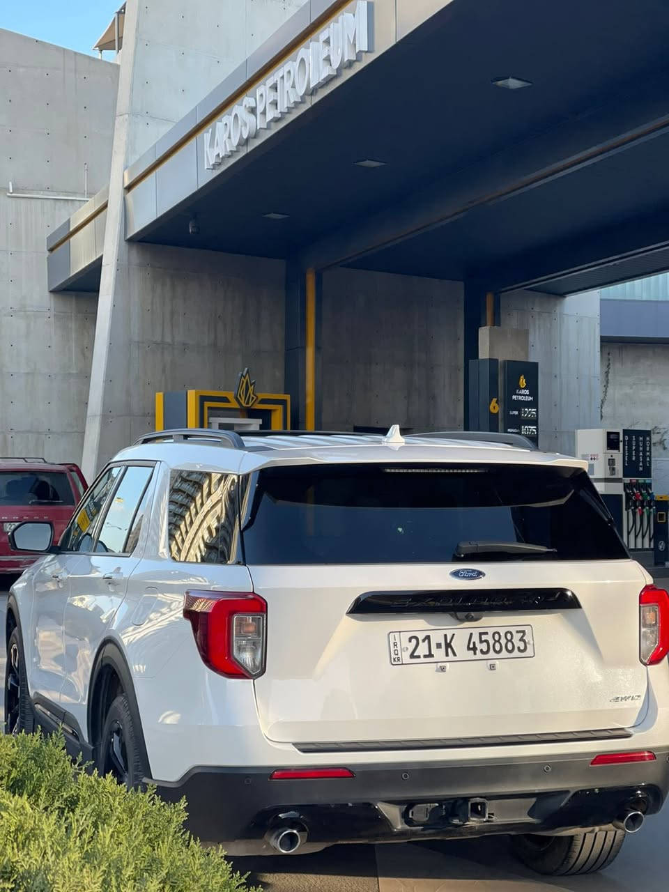 سلام وعليكم اخوان بإذن ادمين محترم عندي اكسبلور st line موديل ٢٠٢٤ بدون صبغ فول مواصفات بانوراما فورويل بصمه شغال رادار امامي وخلفي ومرايا رادار  سياره مرقم ماشي ٣٥٠٠٠ مايل لاستفسار ***********
