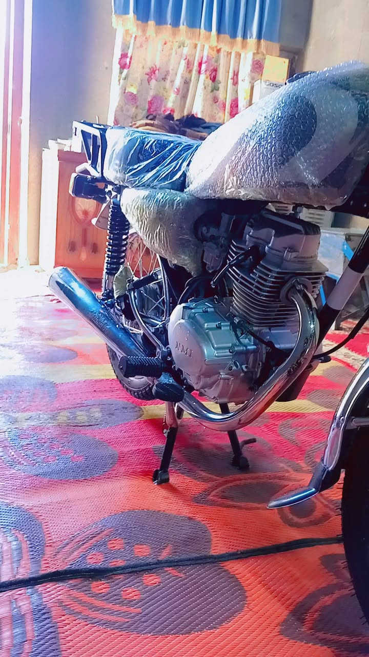 سلام عليكم عندي درجه لبيع 24ناصره مركز سعر خاص شاصي 23اوراق ***********
