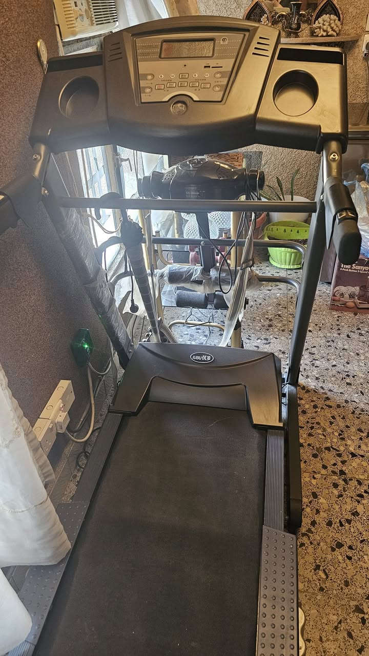 جهاز جري  جبلي
مستعمل للبيع


**إذا كنت صاحب هذا الإعلان وتريد حذفه لأي سبب، رجاءا أرسل رسالة إلى الدعم الفني**