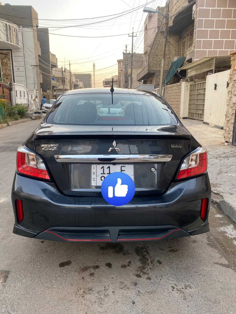 السلام عليكم للبيع ميسبوشي ميراج سياره جديده ماشيه خمس ألف مكان السياره بغداد البلديات الهتف***********السعر 100المديل 24
