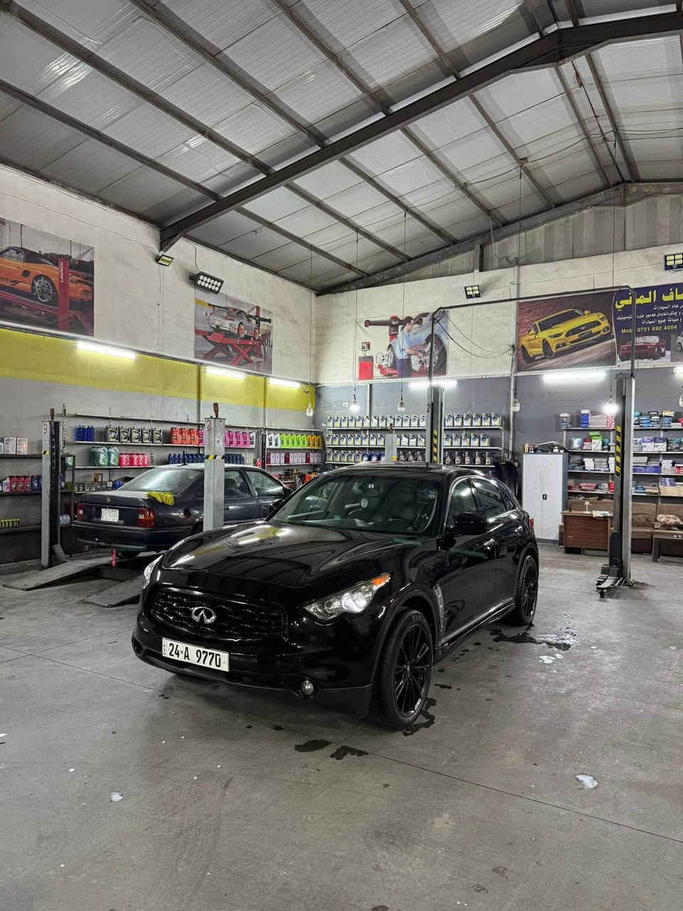 انفنتي fx35. 2011   امريكي بدون حادث بدون غرق 
بدون صبغ 
مكاني نجف 
*********** النجف, العراق
