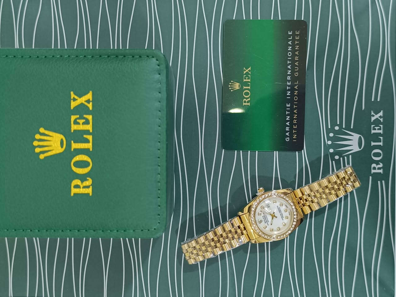 [روليكس نسائي]كوالتي عالي جدا طلاء ذهبي ثابت مختم 18K عداد شهري ضد الماء سويس ميد> ♦،،،


**إذا كنت صاحب هذا الإعلان وتريد حذفه لأي سبب، رجاءا أرسل رسالة إلى الدعم الفني**