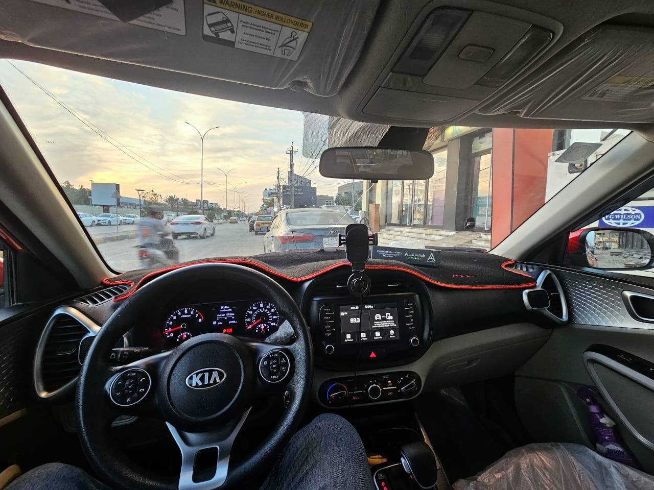 اكتب  موديل ٢١ رقم بغداد سعرها ١٣٠ وبيها مجال ***********
