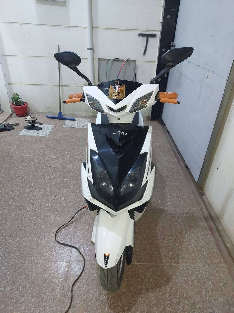 دراجه نظيفه كلش اي نقص مابيها شركه الاخوين السعر ٥٥٠ الاتصال على هذا الرقم ***********
