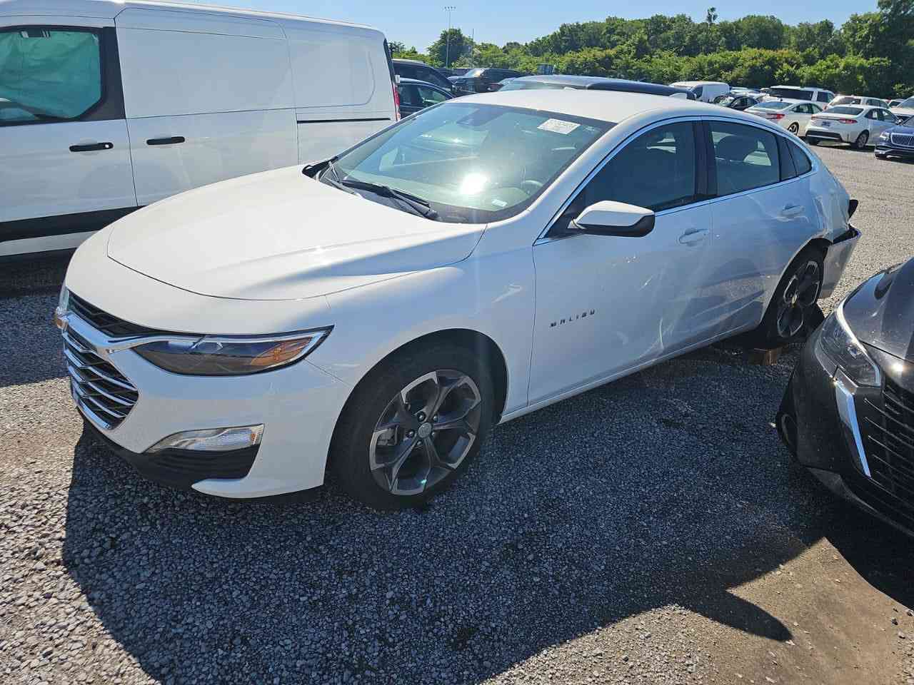 من رخصه الادمن ماليبو موديل 24 ماشيه 38 الف (كيلو) مرقم بغداد بأسمي  العنوان بغداد المنصور
بجم كبس السعر  146

***********
