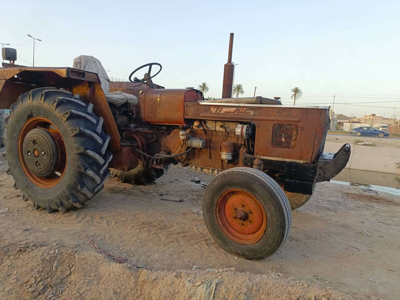 مكينة عنتر للبيع موديل ٨٤ مكينة جاهزة رقم بدون تحويل السعر ٣٦٠٠ وبيهة مجال لحالهة بس المكينة مكينة جاهزة باور محرك كير كلة مكفول العنوان كربلاء طويريج ***********...***********
