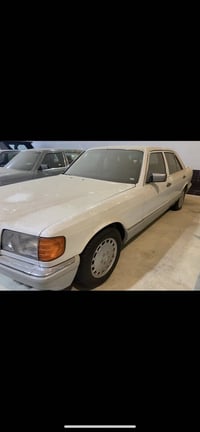 مخزونات وصار سنين طويلة خازنهن واصايل للبيع ٠٧٧٠٤٦٢٨٩٩٢