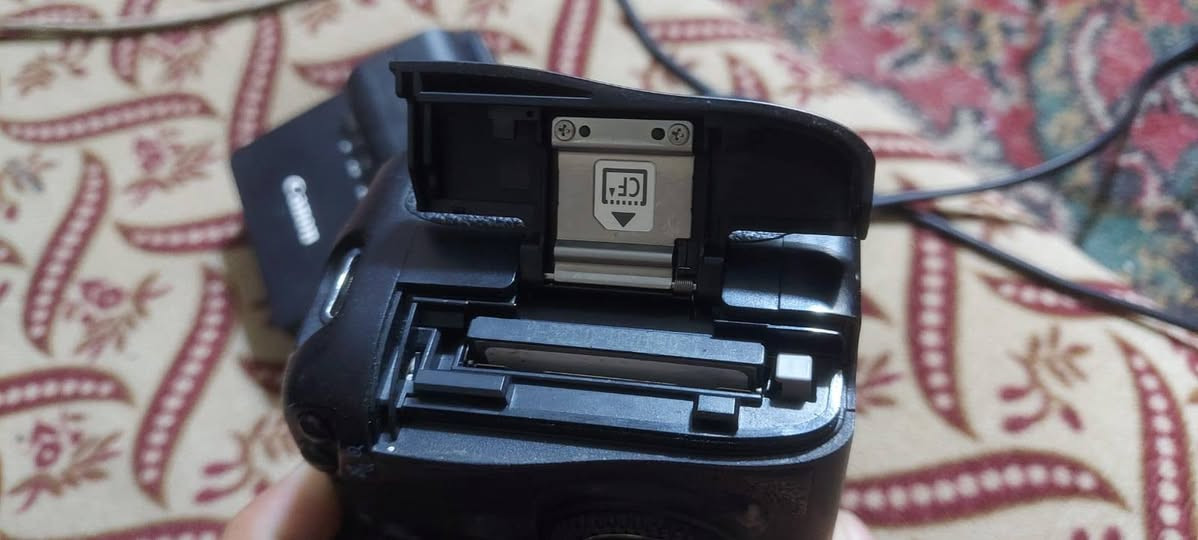 كانون بدي  7d
بطاريه + شاحنه +حزام + رام 32 + جنطه
شترها تقريبا ٥٨ الف

السعر ٣٠٠ الف


**إذا كنت صاحب هذا الإعلان وتريد حذفه لأي سبب، رجاءا أرسل رسالة إلى الدعم الفني**