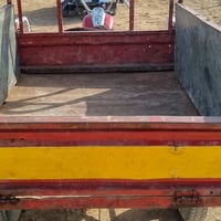 للبيع 2015 مكينه جديد شاشه مقفول وادي مقفول 07877753106