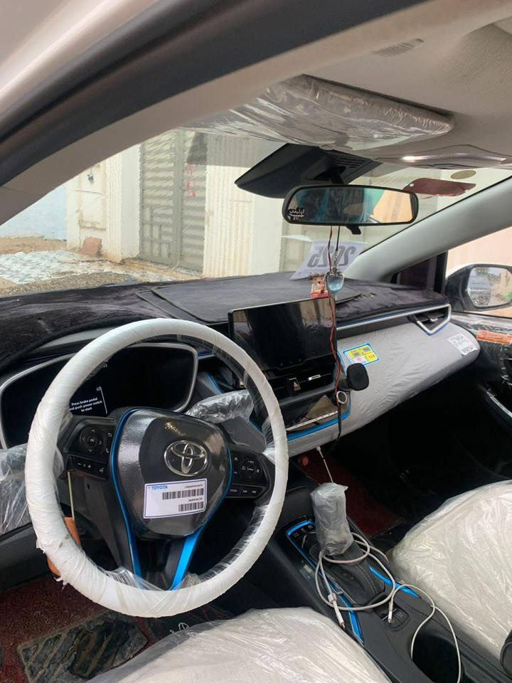 سلام عليكم
كورلا هايبرد  موديل 2025
 فول ماشيه 14الف كفاله عامه من البارد ورصعه وشخط
 السياره بسمي تحويل ثاني يوم       
 السعر 132 ورقة وبيهه مجال بصيط

موبايل  ‪***********‬
