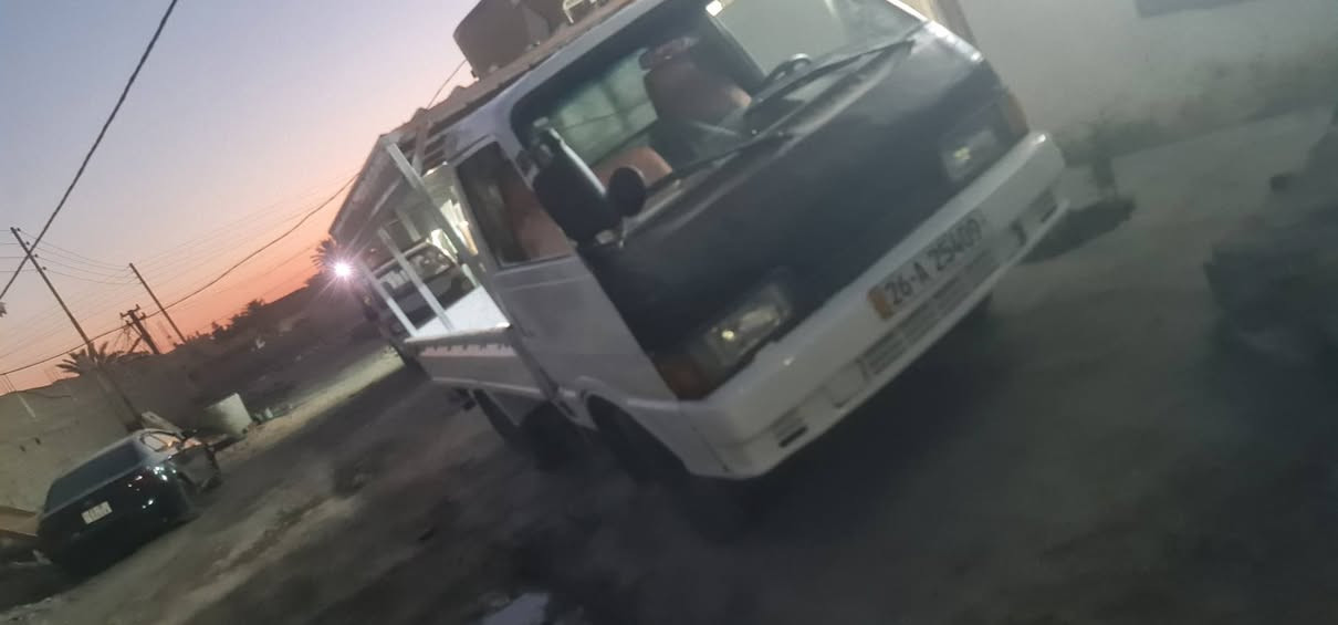 السلام عليكم مديل ٩٣ مكينه  جديد صدر  جديد سيار جاهز بسمي لسعر ٣٨  ***********وتساب ترهم مروس  وعند فرق تعال وتساب وتدلل
