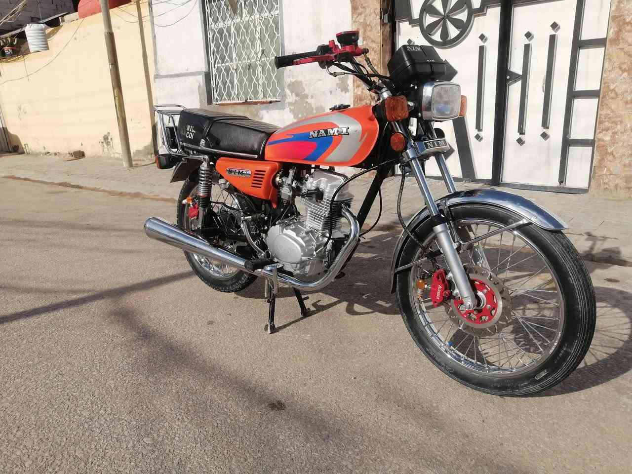 اربعه كير للبيع مديل 25. اوراق سكنر سكنر  نضافه كبال عينك ابريك دسك امامي وخافي سعرها ٦٥٠ وبيها مجال مكان نجف عسكري ***********
