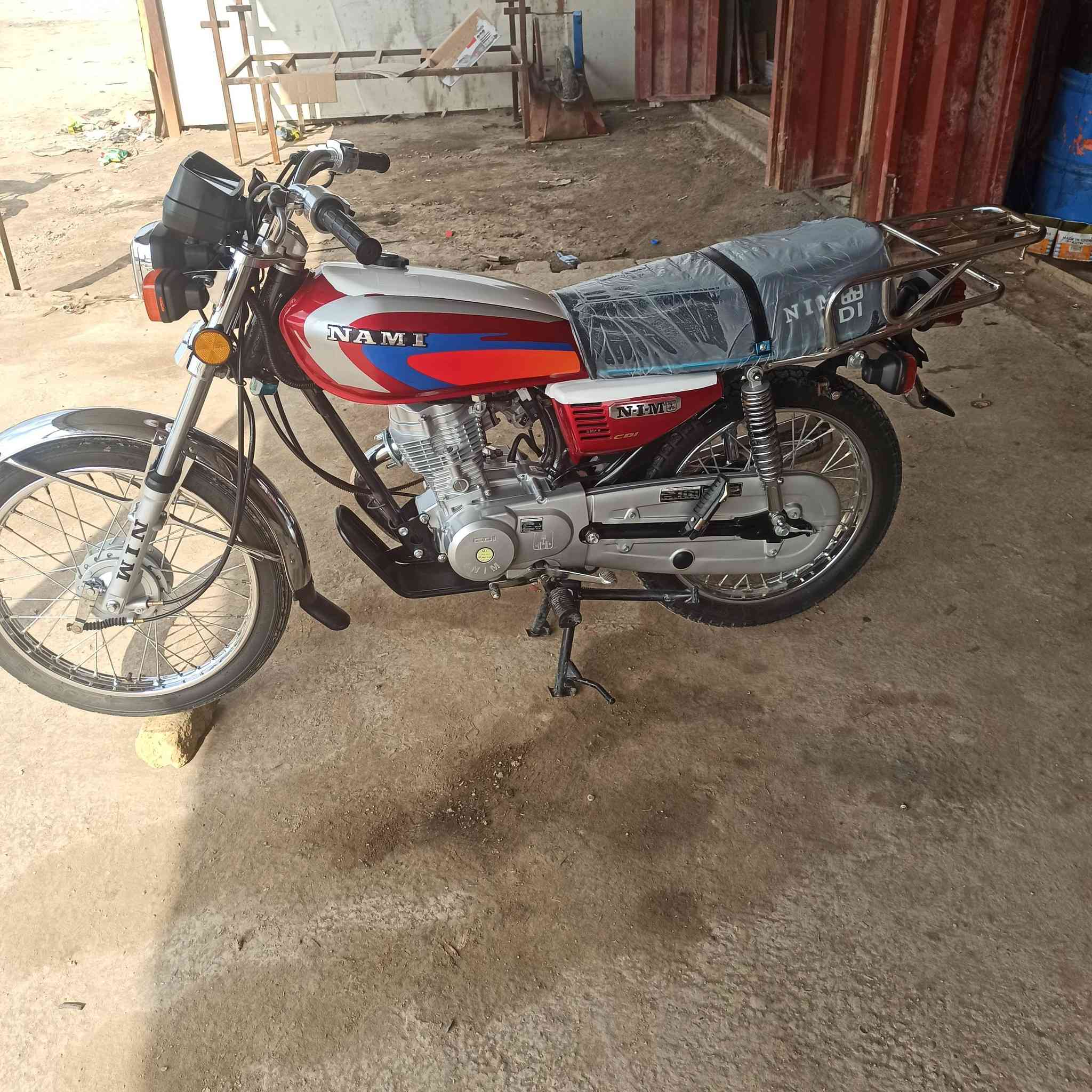 السلام عليكم  دراجه البيع موديل 26 كفاله عامه مكان بابل الحمزه الغربي  استعمال شهرين فقط سعر  675 وبيه مجال  ***********
