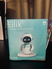 روبوت • Eilik • مزاد