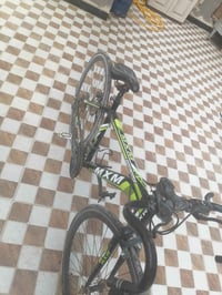 بايسكل رياضي • نضيف