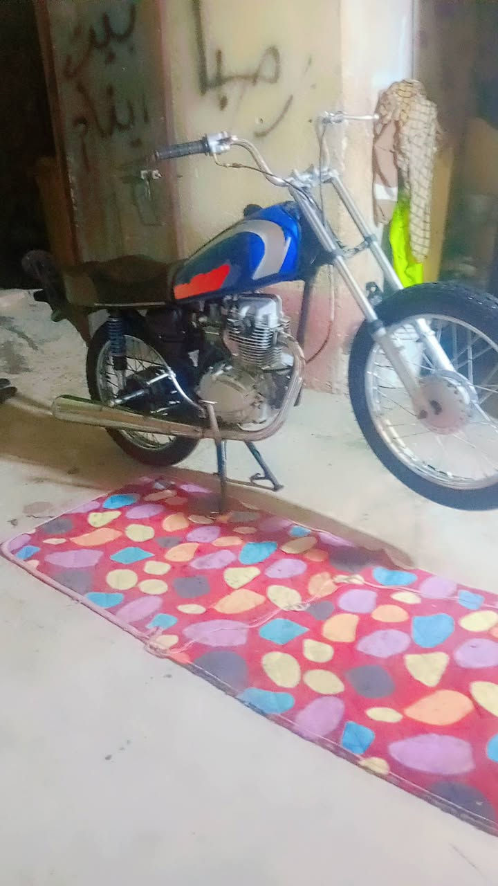 دراجه للبيع سعر 350 وبمجا 0 7 7 5 4 1 8 7 7 9 2
