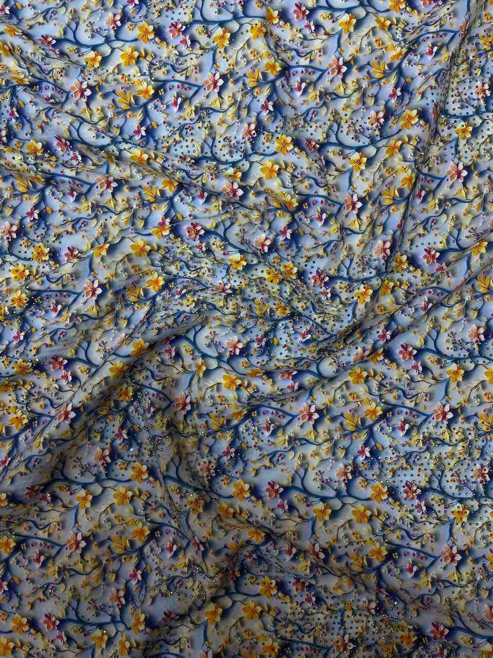 👌ماوصيكم عود قلدوني بهاي💐بس يمي الترند مخورر اماراتي فول  ستراس وقطن القطعه ١٢،٥٠٠ المتر ٥٠٠٠  💐والخياطات الهن خصم 
يوجود توصيل كافه المحافضات العنوان كركوك سايدين حي العسكري قرب جامع سداد للحجز واتساب
***********
***********
